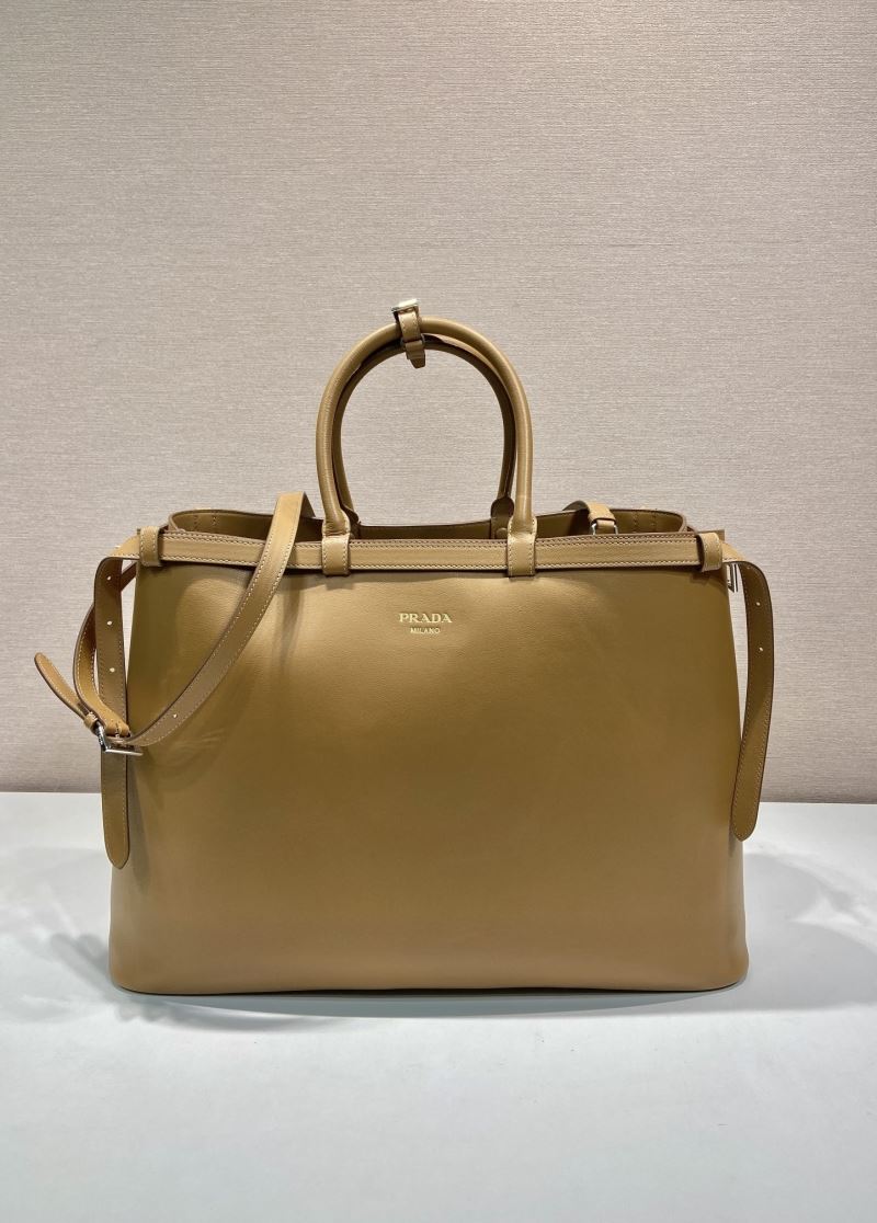 Pra*a top handle bags